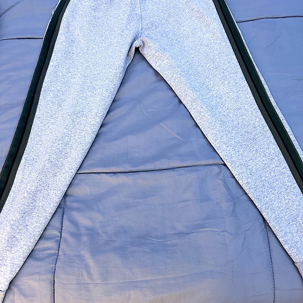 Champion sweatpants. Size medium. 54%cotton 46% polyester. Pictures for guide